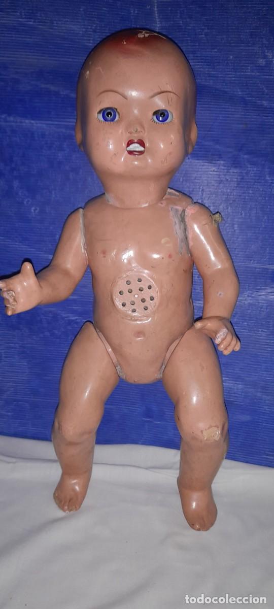 Mu&ntilde;ecas celuloide: Antiguo mu&ntilde;eco carton piedra - Foto 1