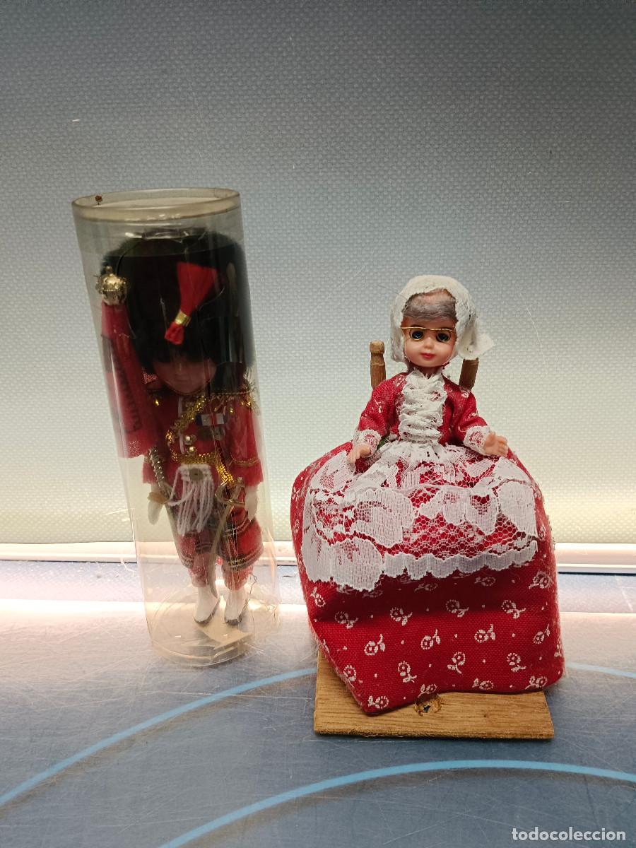Mu&ntilde;ecas celuloide: Dos Mu&ntilde;ecas de celuloide, 15 cm. - Foto 1