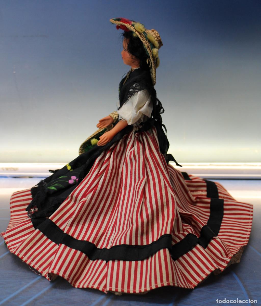 Mu&ntilde;ecas celuloide: 01. Antigua mu&ntilde;eca celuloide traje regional de Niza, Francia. - Foto 3