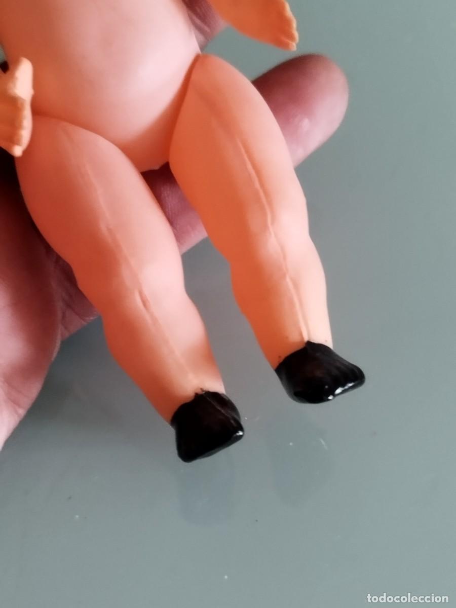 Mu&ntilde;ecas celuloide: Antigua peque&ntilde;a mu&ntilde;eca de celuloide francesa, con el pelo a restaurar. - Foto 4