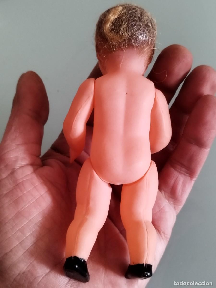 Mu&ntilde;ecas celuloide: Antigua peque&ntilde;a mu&ntilde;eca de celuloide francesa, con el pelo a restaurar. - Foto 7