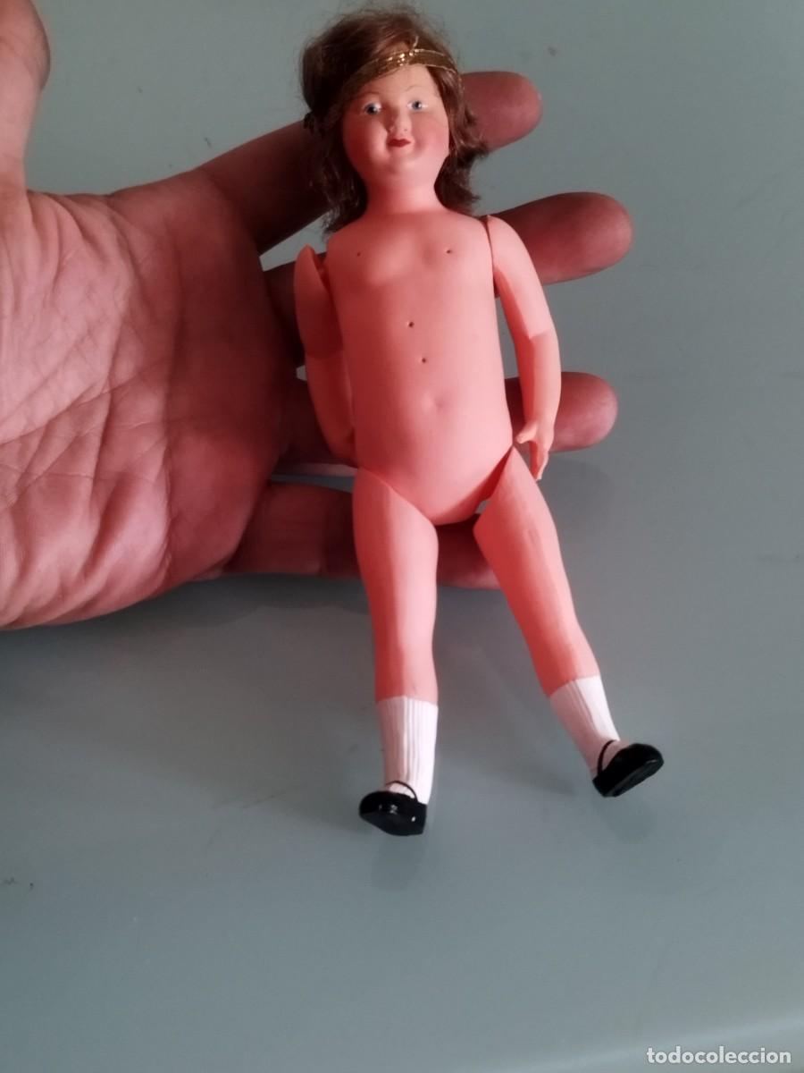 Mu&ntilde;ecas celuloide: Antigua Mu&ntilde;eca francesa PETITCOLLIN a&ntilde;os 40-50. Celuloide. - Foto 1