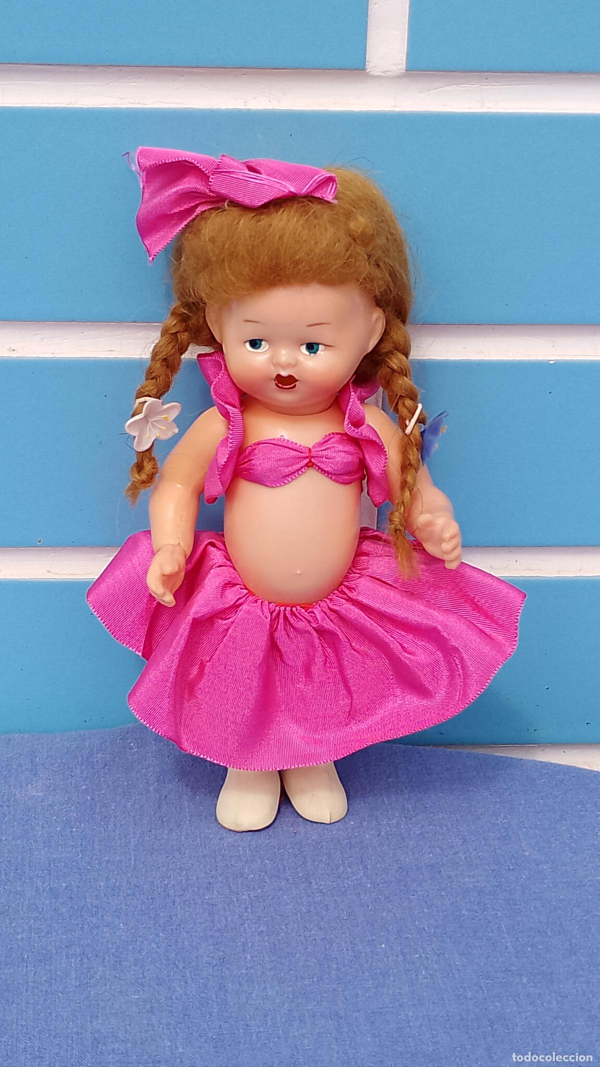 Mu&ntilde;ecas Celuloide: Antigua mu&ntilde;eca de celuloide a&ntilde;os 50 articulada