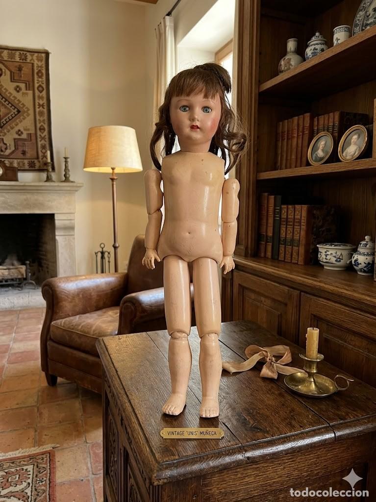 Mu&ntilde;ecas Celuloide: Mu&ntilde;eca UNIS 301 de 77 cm en muy buen estado. ver fotos y descripci&oacute;n..