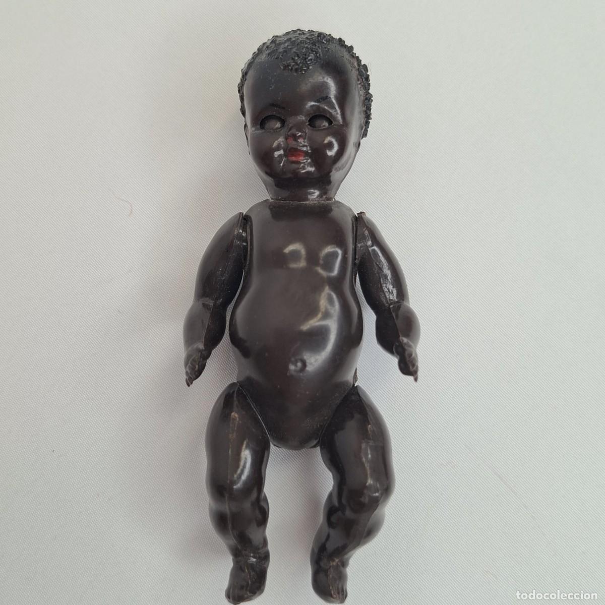 Mu&ntilde;ecas celuloide: MU&Ntilde;ECO BEBE DE CELULOIDE NEGRO, OJOS DURMIENTES MIDE 9 cm. - Foto 2