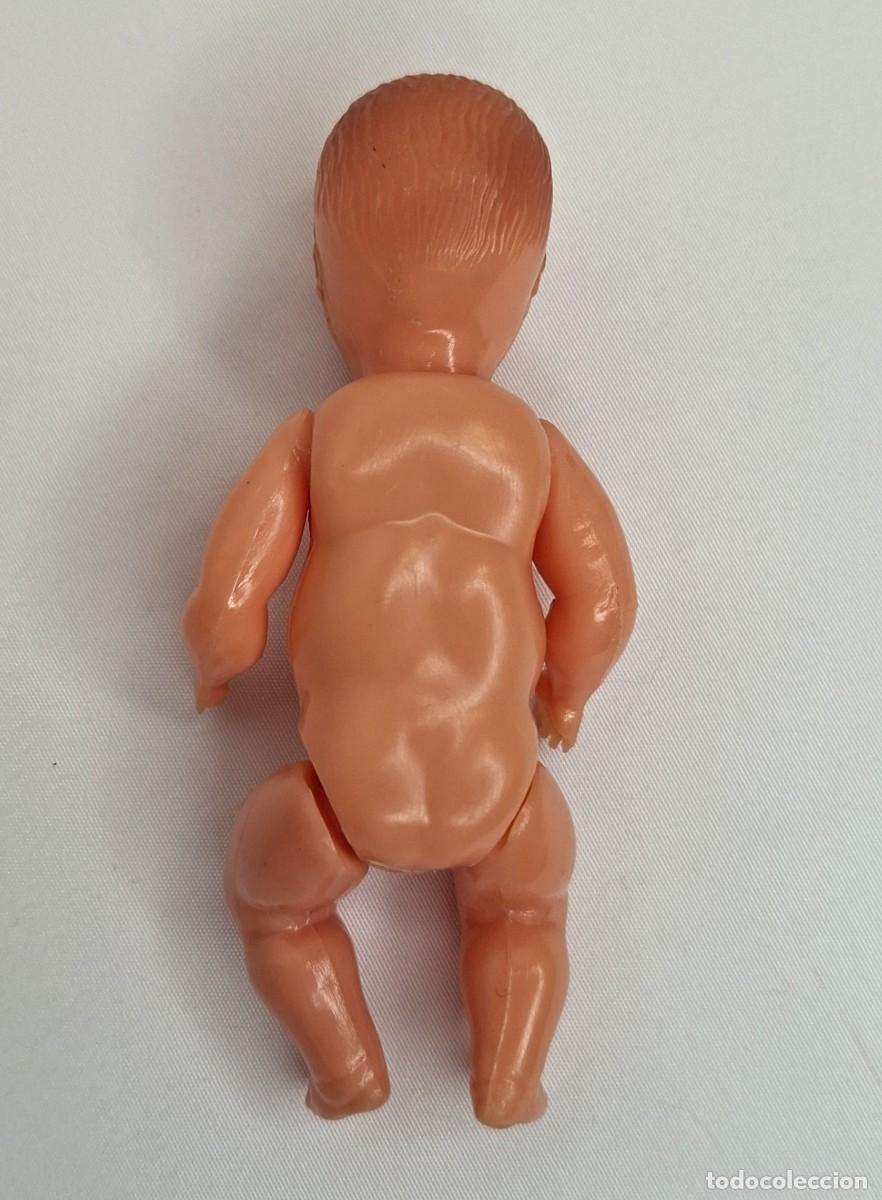 Mu&ntilde;ecas celuloide: MU&Ntilde;ECO BEBE DE CELULOIDE , OJOS DURMIENTES MIDE 9 cm. - Foto 3