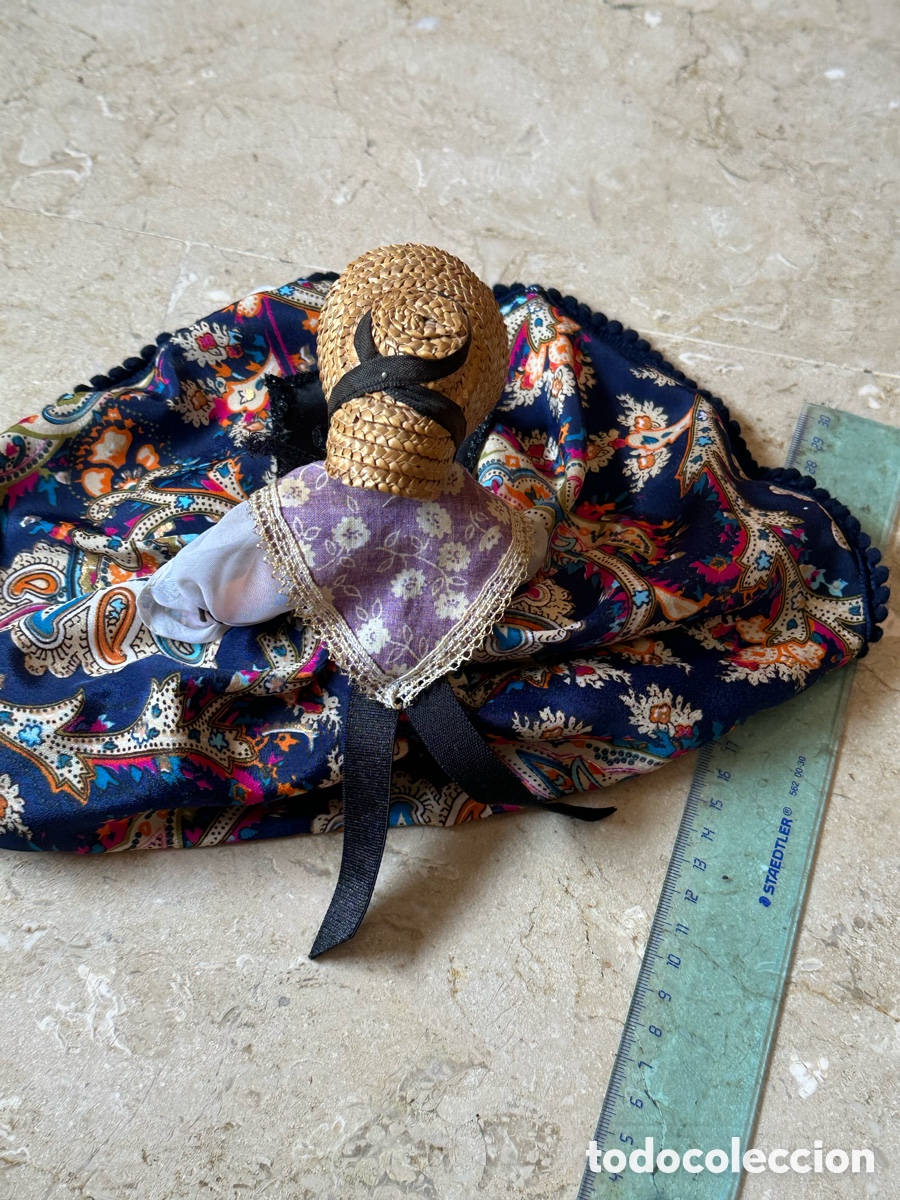 Mu&ntilde;ecas celuloide: Mu&ntilde;eca con vestido regional del a&ntilde;o 1940 aprox - Foto 12