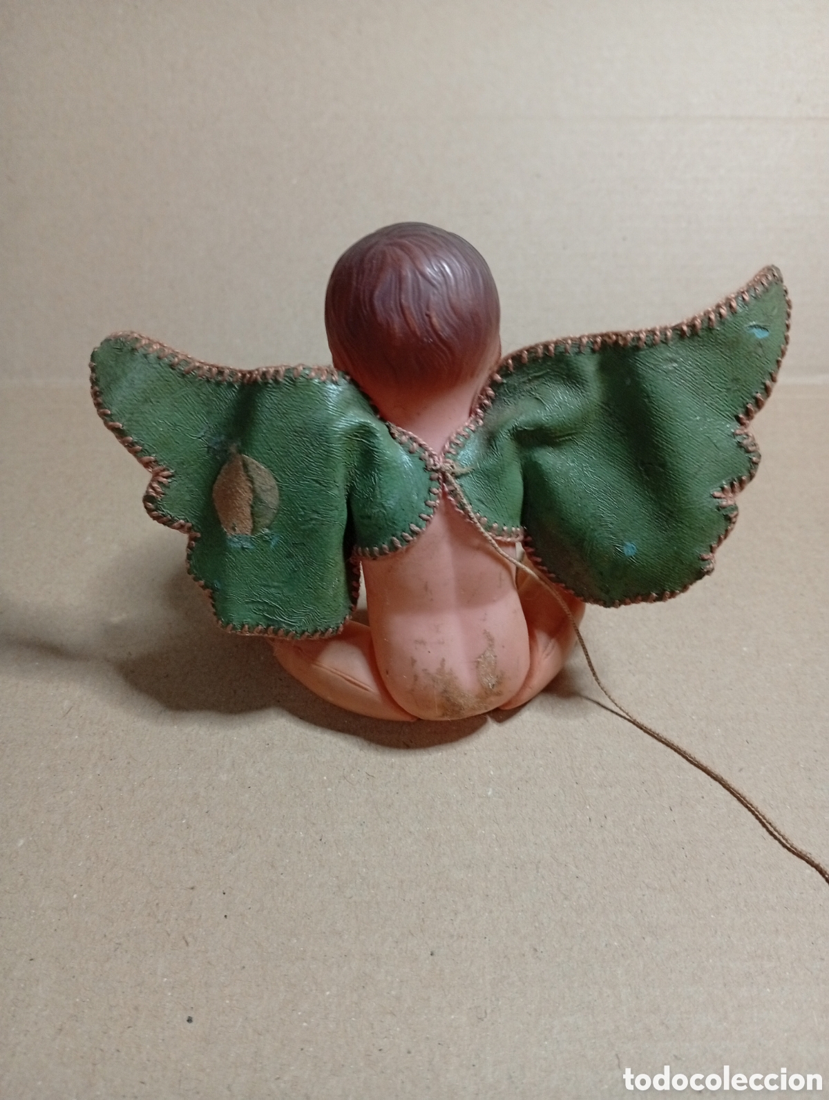 Mu&ntilde;ecas celuloide: Mu&ntilde;eco de baquelita con alas de piel - Foto 2