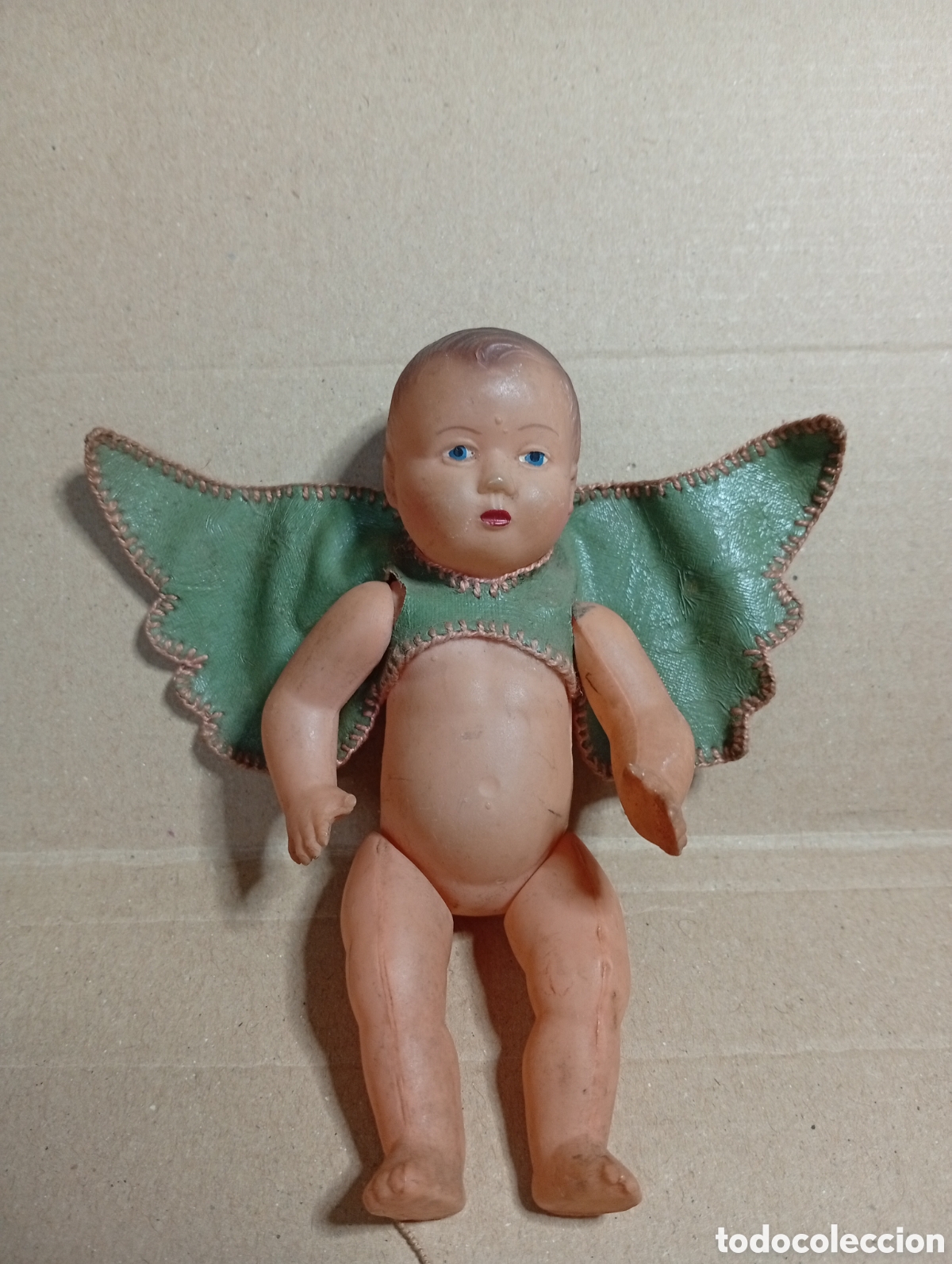Mu&ntilde;ecas celuloide: Mu&ntilde;eco de baquelita con alas de piel - Foto 3