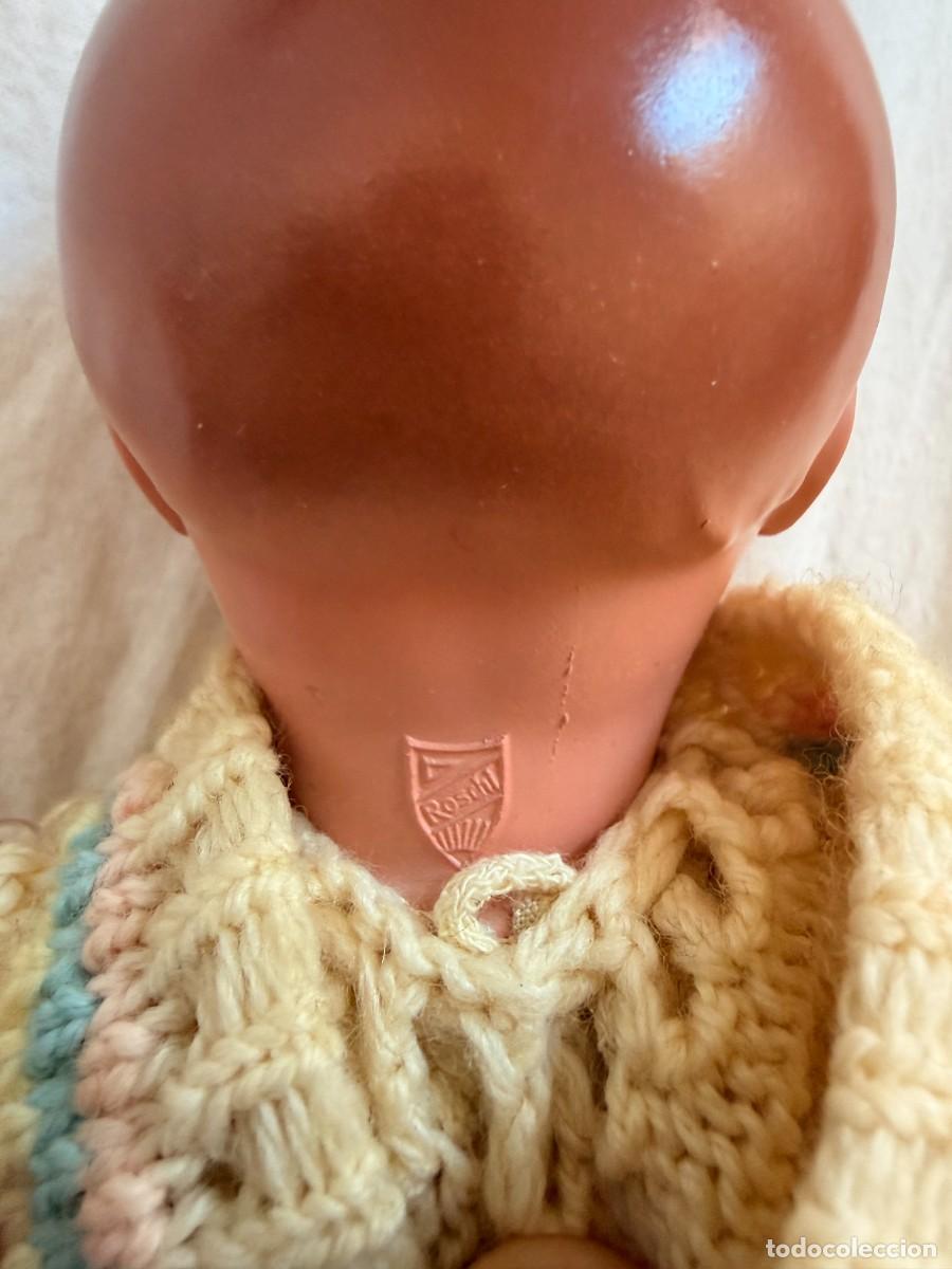 Mu&ntilde;ecas celuloide: Mu&ntilde;eco beb&eacute; antiguo con ojos durmientes, ropa de punto - Foto 4