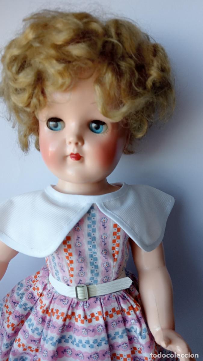 Mu&ntilde;ecas composici&oacute;n: Mu&ntilde;eca Pedigree Elizabeth - Foto 1