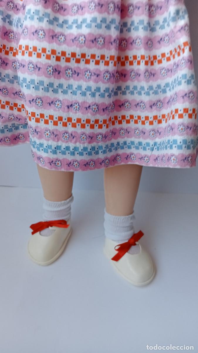Mu&ntilde;ecas composici&oacute;n: Mu&ntilde;eca Pedigree Elizabeth - Foto 2