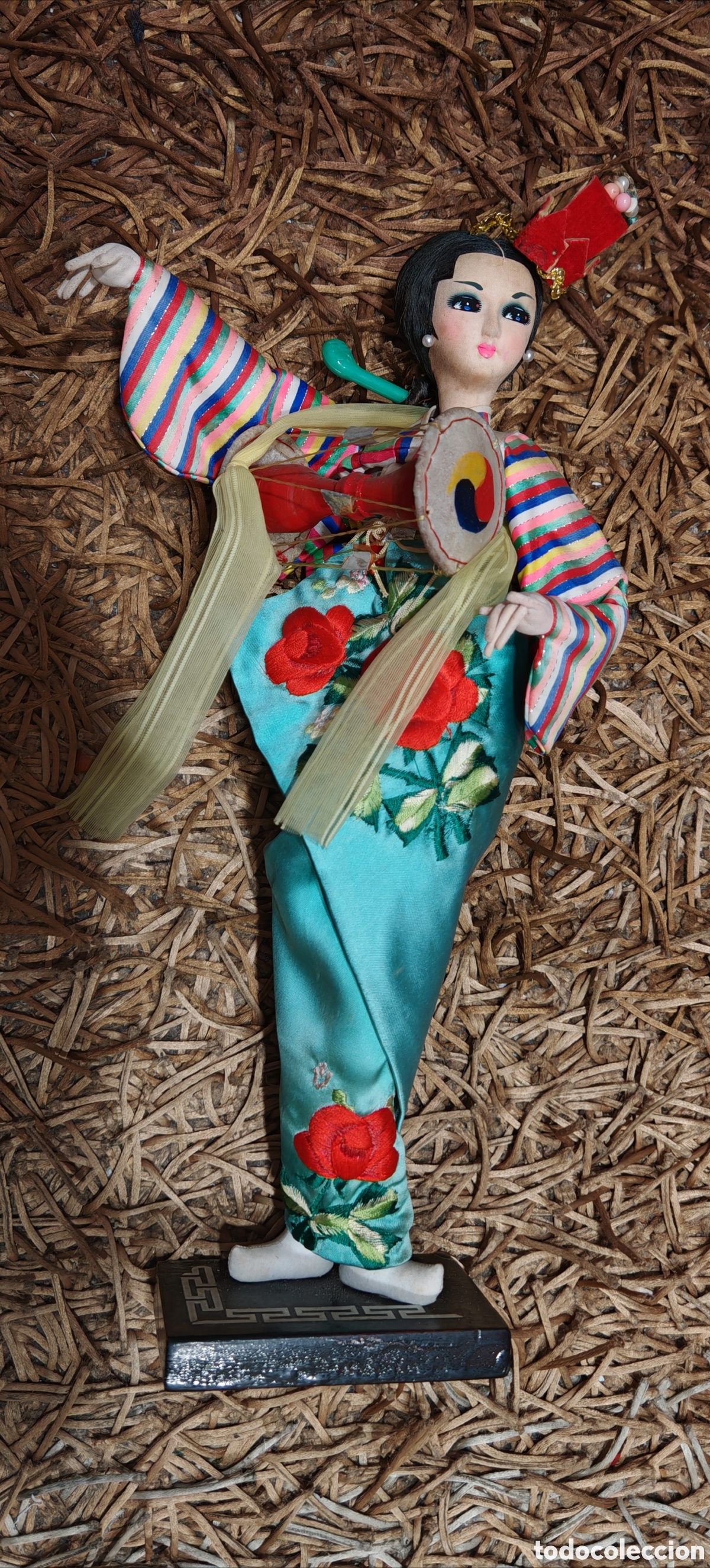 Mu&ntilde;ecas composici&oacute;n: MU&Ntilde;ECA GEHISA EN SEDA DE 36 ctm - Foto 2