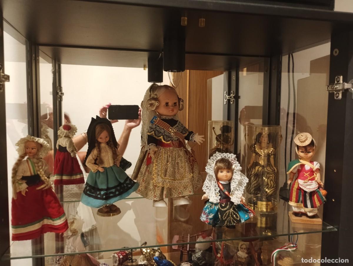 Mu&ntilde;ecas composici&oacute;n: Colecci&oacute;n de mu&ntilde;ecas antiguas - Foto 4