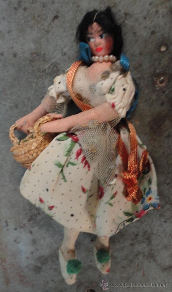 Poup&eacute;es Espagnoles Modernes: Mu&ntilde;eca Valenciana, 16 cm aprox.