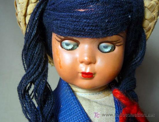 Mu&ntilde;ecas espa&ntilde;olas modernas: RARA MU&Ntilde;ECA, PLASTICO RIGIDO 1950s - Foto 1