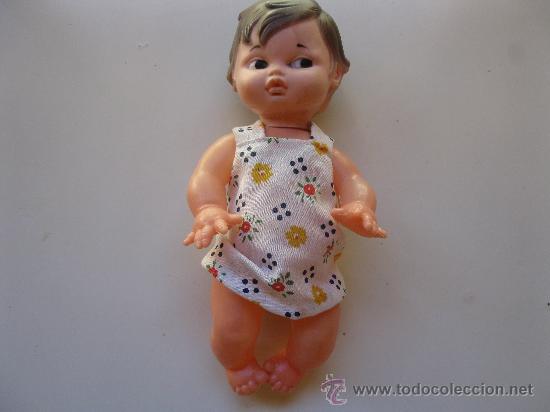 Mu&ntilde;ecas espa&ntilde;olas modernas: ANTIGUA MU&Ntilde;ECA DE PL&Aacute;STICO. - Foto 1