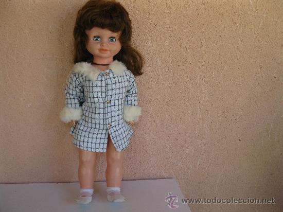 Mu&ntilde;ecas espa&ntilde;olas modernas: ANTIGUA MU&Ntilde;ECA DE PL&Aacute;STICO. - Foto 1