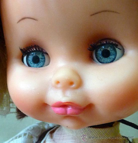 Bambole Spagnole Moderne: PRECIOSA MU&Ntilde;ECA, DESCONOZCO FABRICANTE, RUBIA, OJOS AZUL CELESTE, MEDIDAS: 35 CM.