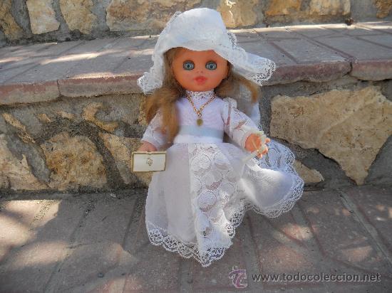 Mu&ntilde;ecas espa&ntilde;olas modernas: MU&Ntilde;ECA VESTIDA DE COMUNION. PRECIOSA - Foto 1