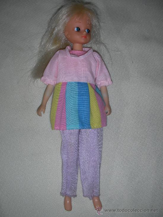 Mu&ntilde;ecas espa&ntilde;olas modernas: ANTIGUA MU&Ntilde;ECA CHABEL CON VESTIDO - Foto 1