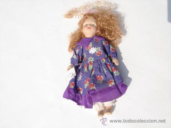 Mu&ntilde;ecas espa&ntilde;olas modernas: Mu&ntilde;eca porcelana. - Foto 1