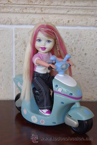 Bonecas Espanholas Modernas: Bonita mu&ntilde;eca de Mattel en moto
