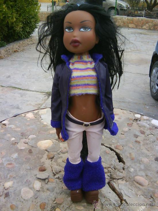 Mu&ntilde;ecas Espa&ntilde;olas Modernas: MU&Ntilde;ECA DE COLOR GRANDES DIMENSIONES J.BERNA ( MADE IN SPAIN ) VER ESTADO .