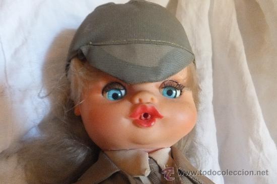 Mu&ntilde;ecas espa&ntilde;olas modernas: Mu&ntilde;eca con uniforme militar y gorra - Foto 5