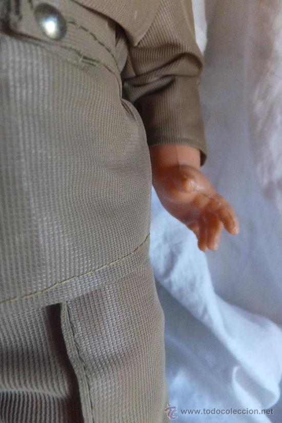 Mu&ntilde;ecas espa&ntilde;olas modernas: Mu&ntilde;eca con uniforme militar y gorra - Foto 4
