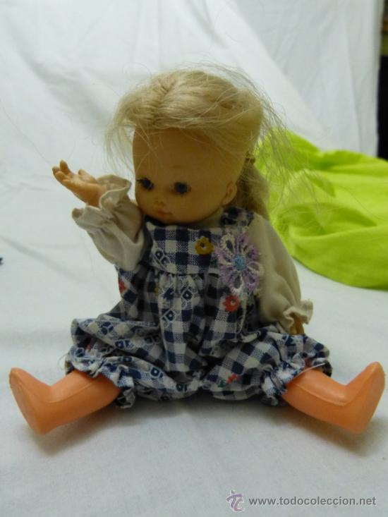Mu&ntilde;ecas espa&ntilde;olas modernas: Mu&ntilde;eca alina, de bb, unos 20 cm - Foto 1