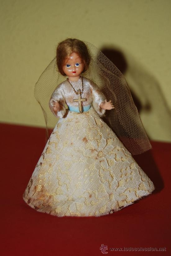 Mu&ntilde;ecas espa&ntilde;olas modernas: MU&Ntilde;ECA DE CELULOIDE VESTIDA DE PRIMERA COMUNI&Oacute;N - A&Ntilde;OS 50-60 - Foto 5
