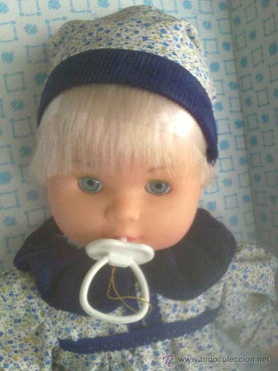 Mu&ntilde;ecas espa&ntilde;olas modernas: Mu&ntilde;eca Comar de 42 cm con caja original - Foto 1