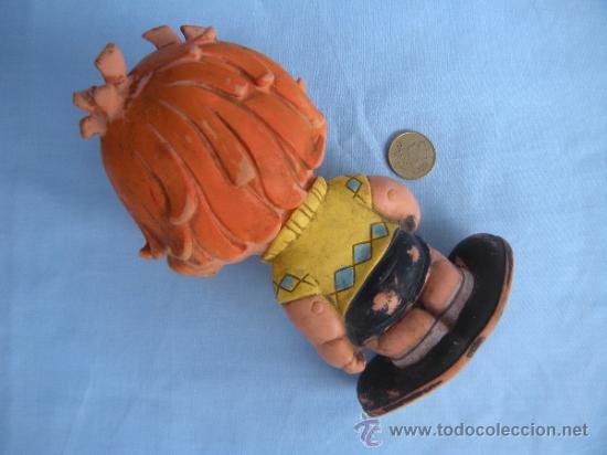 Mu&ntilde;ecas espa&ntilde;olas modernas: GRACIOSO MU&Ntilde;ECO DE GOMA CON LIBRO. MARCA BB - Foto 3