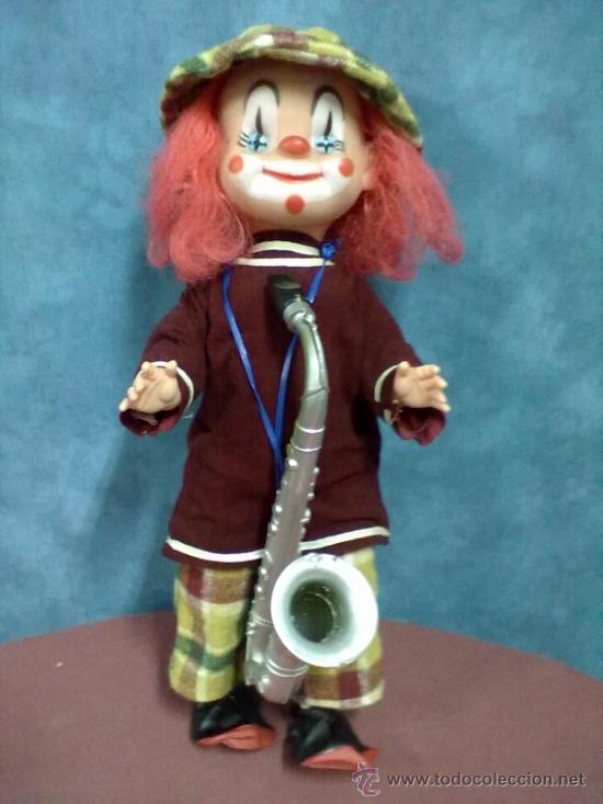 Mu&ntilde;ecas espa&ntilde;olas modernas: PAYASO CON SAXOFON - Foto 1