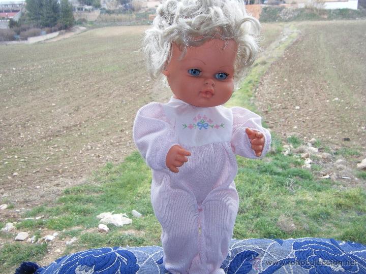 Mu&ntilde;ecas espa&ntilde;olas modernas: ```MU&Ntilde;ECO DE LA MARCA VICMA CUELLO ARTICULADO```` - Foto 1