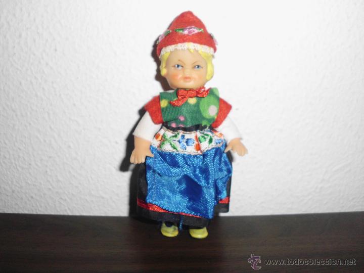 Mu&ntilde;ecas espa&ntilde;olas modernas: antigua mu&ntilde;eca regional mu&ntilde;eco - Foto 1