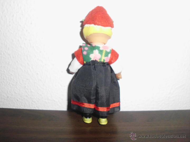 Mu&ntilde;ecas espa&ntilde;olas modernas: antigua mu&ntilde;eca regional mu&ntilde;eco - Foto 2