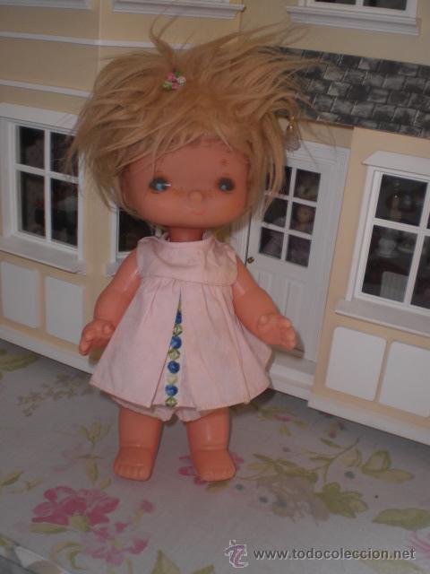Mu&ntilde;ecas espa&ntilde;olas modernas: MU&Ntilde;ECA CON PELUCA DE PELUCHE - Foto 1