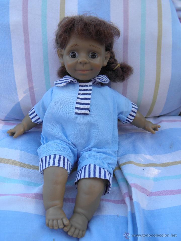 Mu&ntilde;ecas espa&ntilde;olas modernas: Antigua mu&ntilde;eca Gestitos Expression Doll de 26 cm marca Simba - Foto 1