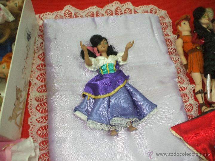 Mu&ntilde;ecas espa&ntilde;olas modernas: Mu&ntilde;eca porcelana Esmeralda - Foto 1