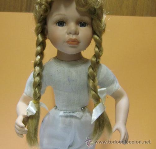 Mu&ntilde;ecas espa&ntilde;olas modernas: Mu&ntilde;eca con vestidos y caja - Foto 9