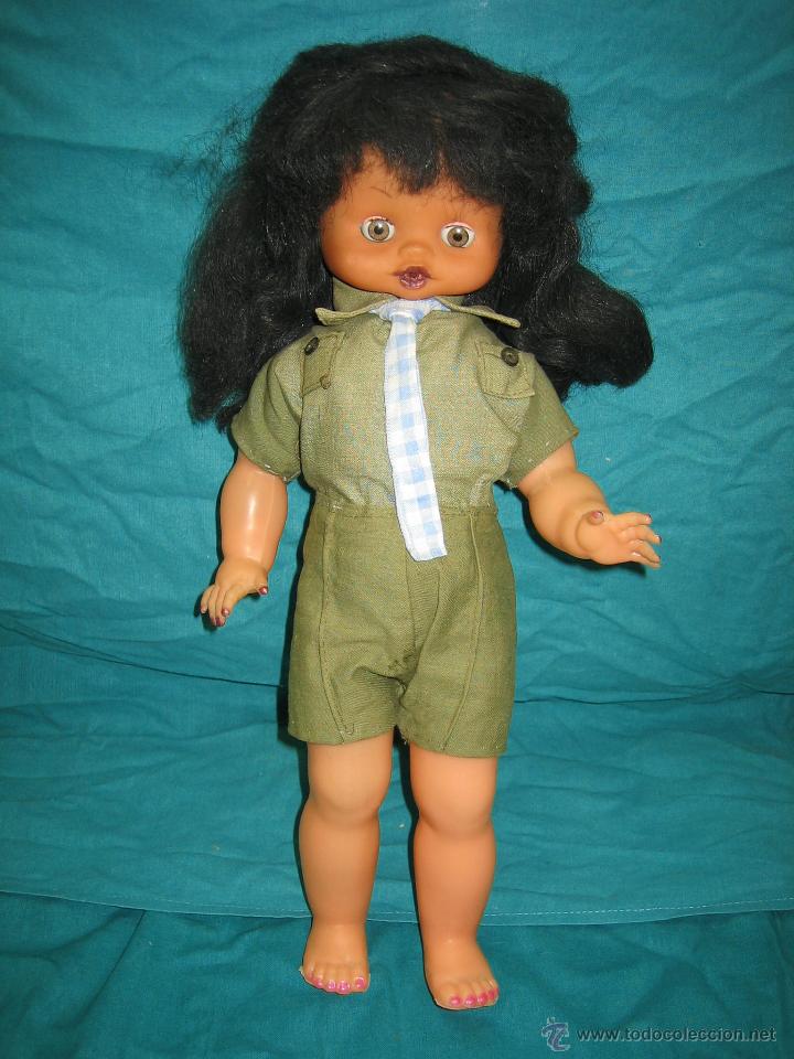 Mu&ntilde;ecas espa&ntilde;olas modernas: Mu&ntilde;eca espa&ntilde;ola militar. Mide 44 cm - Foto 1