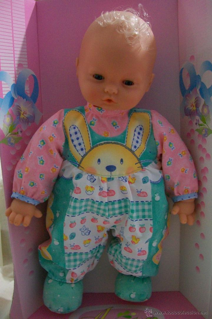 Mu&ntilde;ecas Espa&ntilde;olas Modernas: MU&Ntilde;ECO/A BLANDO AMOUR DE FAMOSA 1993