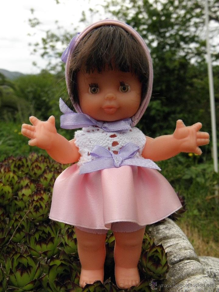 Mu&ntilde;ecas Espa&ntilde;olas Modernas: Antigua mu&ntilde;eca Eda Dur&aacute; antigua de 17 cm, con ojos marrones