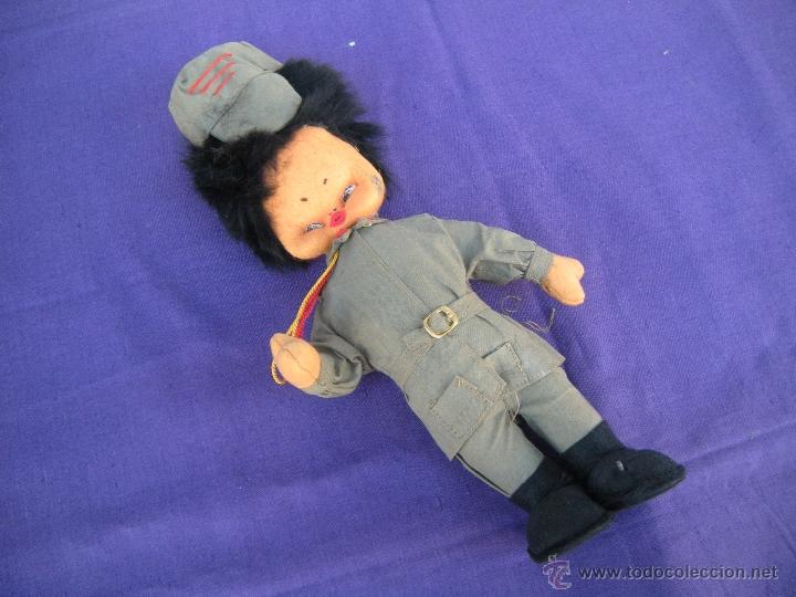 Mu&ntilde;ecas espa&ntilde;olas modernas: MU&Ntilde;ECA MILITAR DE FIELTRO - Foto 1