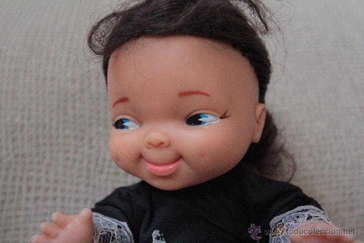 Mu&ntilde;ecas espa&ntilde;olas modernas: Mu&ntilde;eca Berna, vestido tradicional - Foto 2