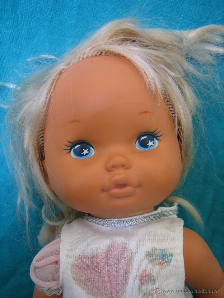 Mu&ntilde;ecas espa&ntilde;olas modernas: Mu&ntilde;eca de Mattel. Mide 34 cm - Foto 1
