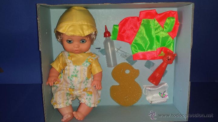 Mu&ntilde;ecas espa&ntilde;olas modernas: MU&Ntilde;ECA con VESTIDO Y ACCESORIOS - Foto 1