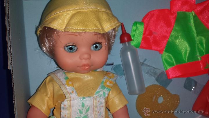 Mu&ntilde;ecas espa&ntilde;olas modernas: MU&Ntilde;ECA con VESTIDO Y ACCESORIOS - Foto 2